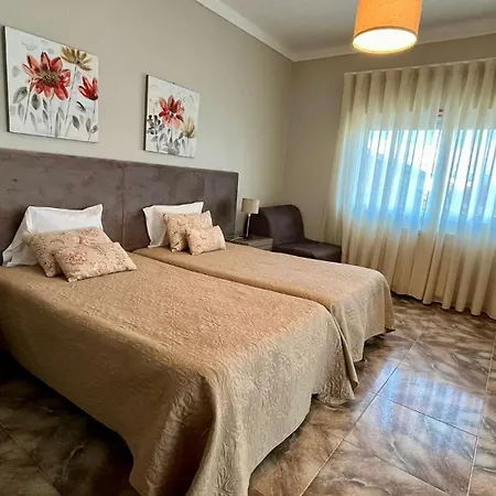 아파트 Casa Godinho 상 마르티뇨 두 포르투